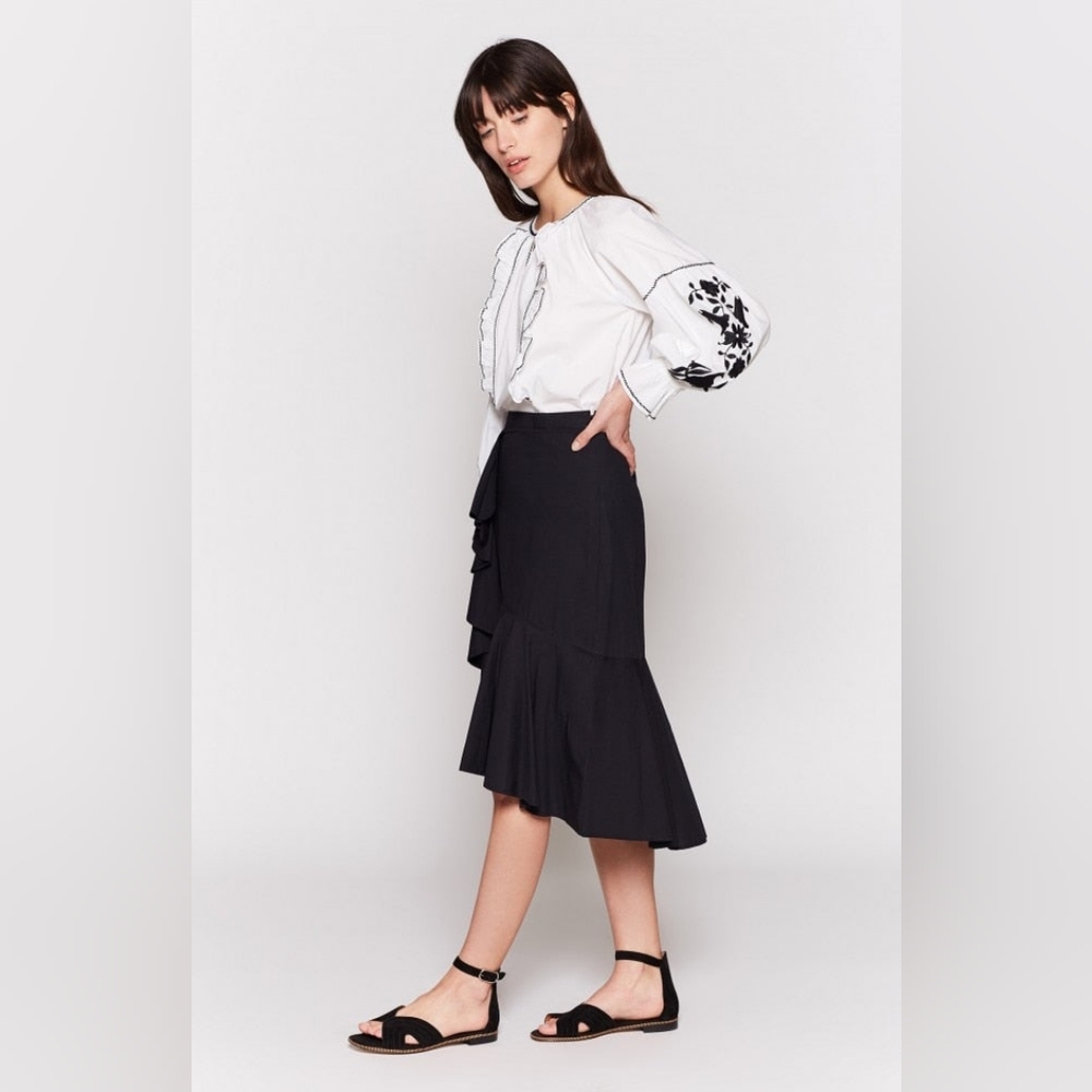 NWOT JOIE - Cleavanta in Clean White/ Caviar Sz Large